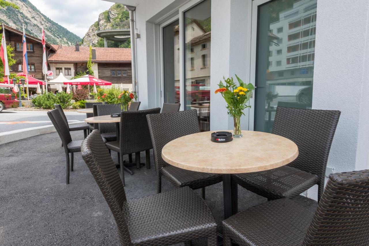 Hotel Du Pont Gampel-Bratsch Buitenkant foto